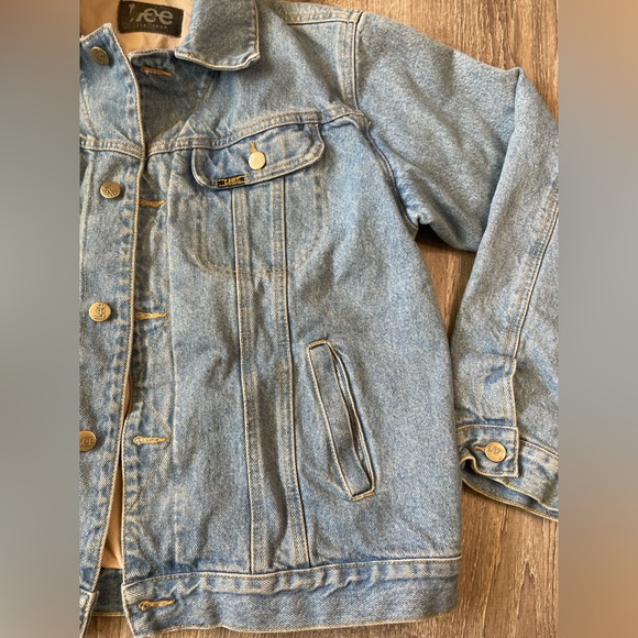 LEE Vintage Large 100% Cotton Light Blue Denim Jean Jacket - Picture 4 of 10